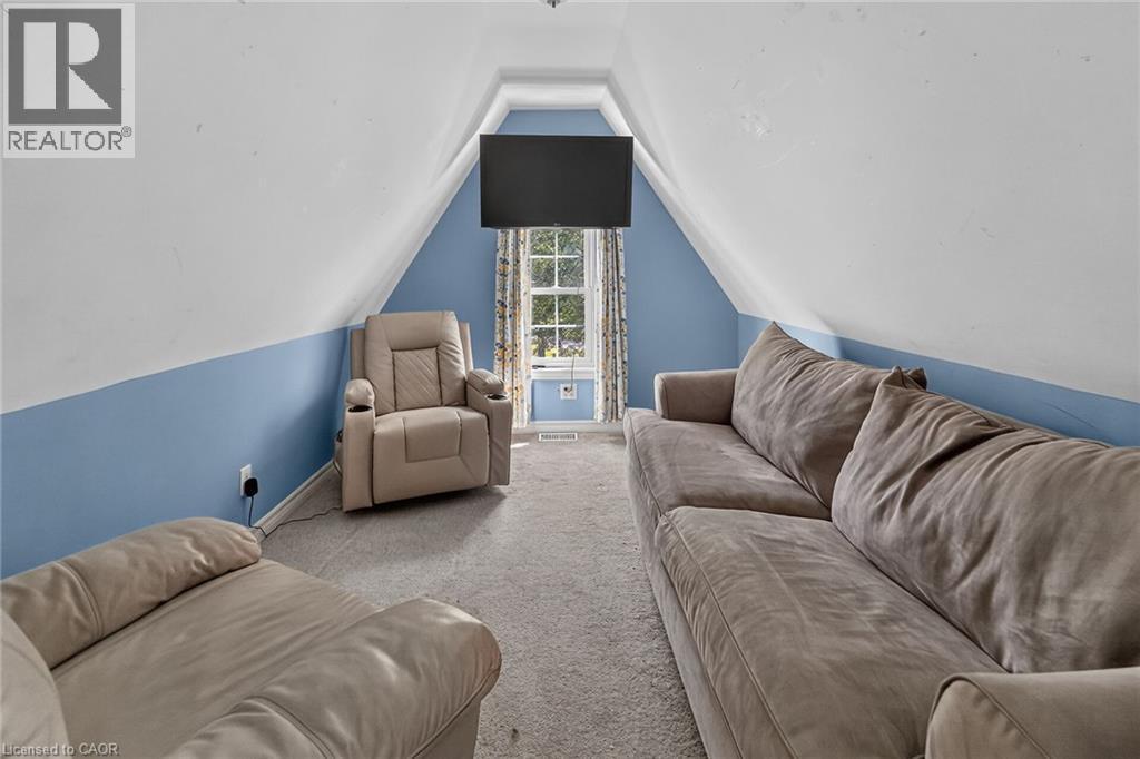 413 8Th Conc Rd Enr Concession, Clear Creek, ON