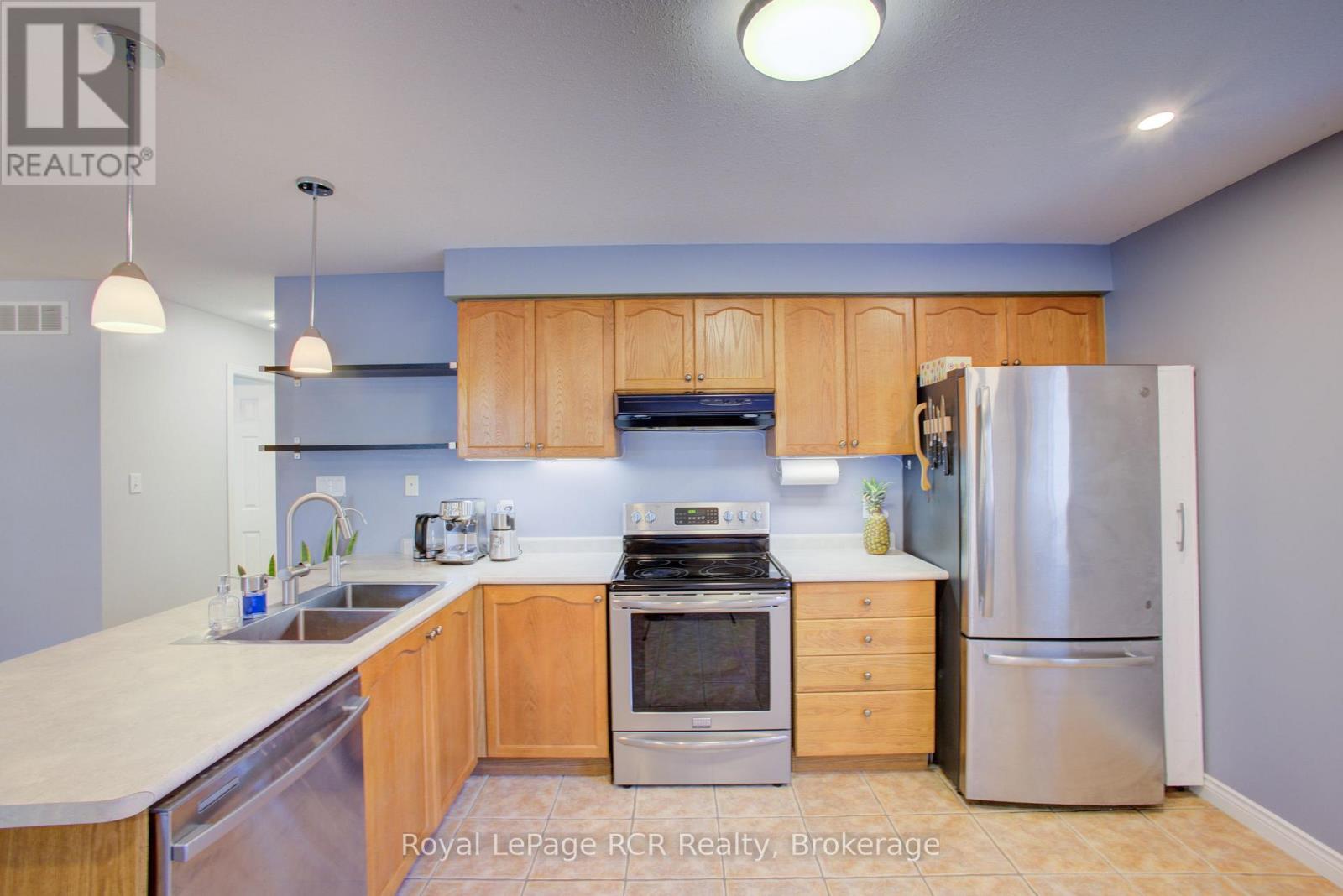 952 Gzowski Street, Centre Wellington (Fergus), ON