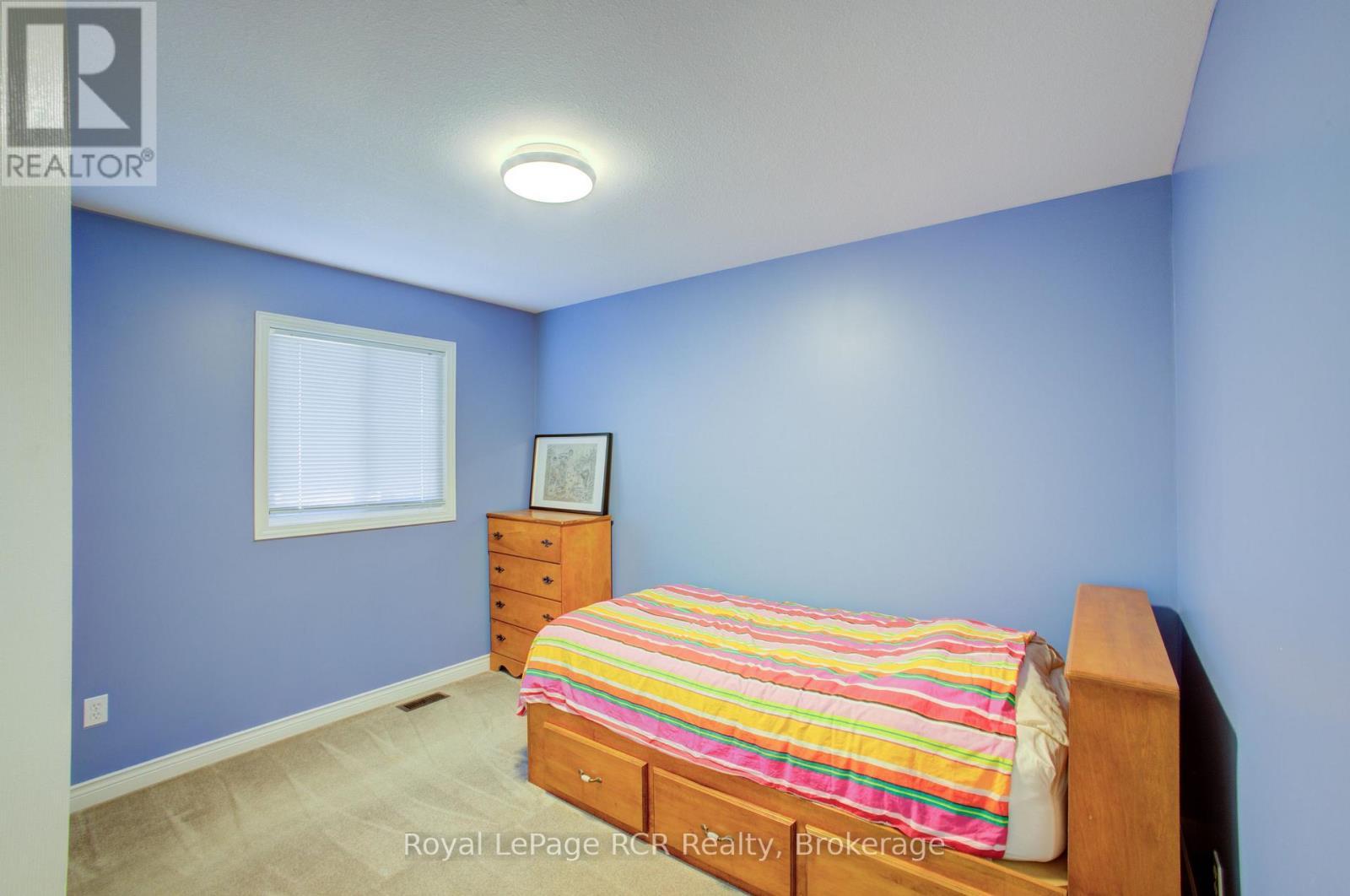 952 Gzowski Street, Centre Wellington (Fergus), ON