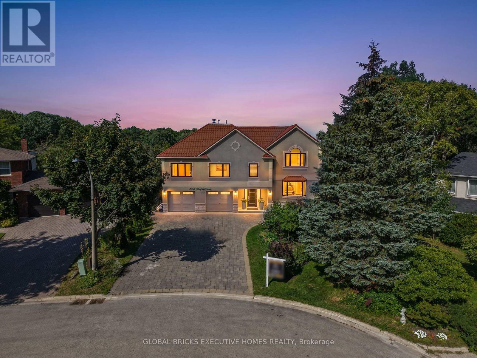 2169 Bonfield Court, Burlington, ON