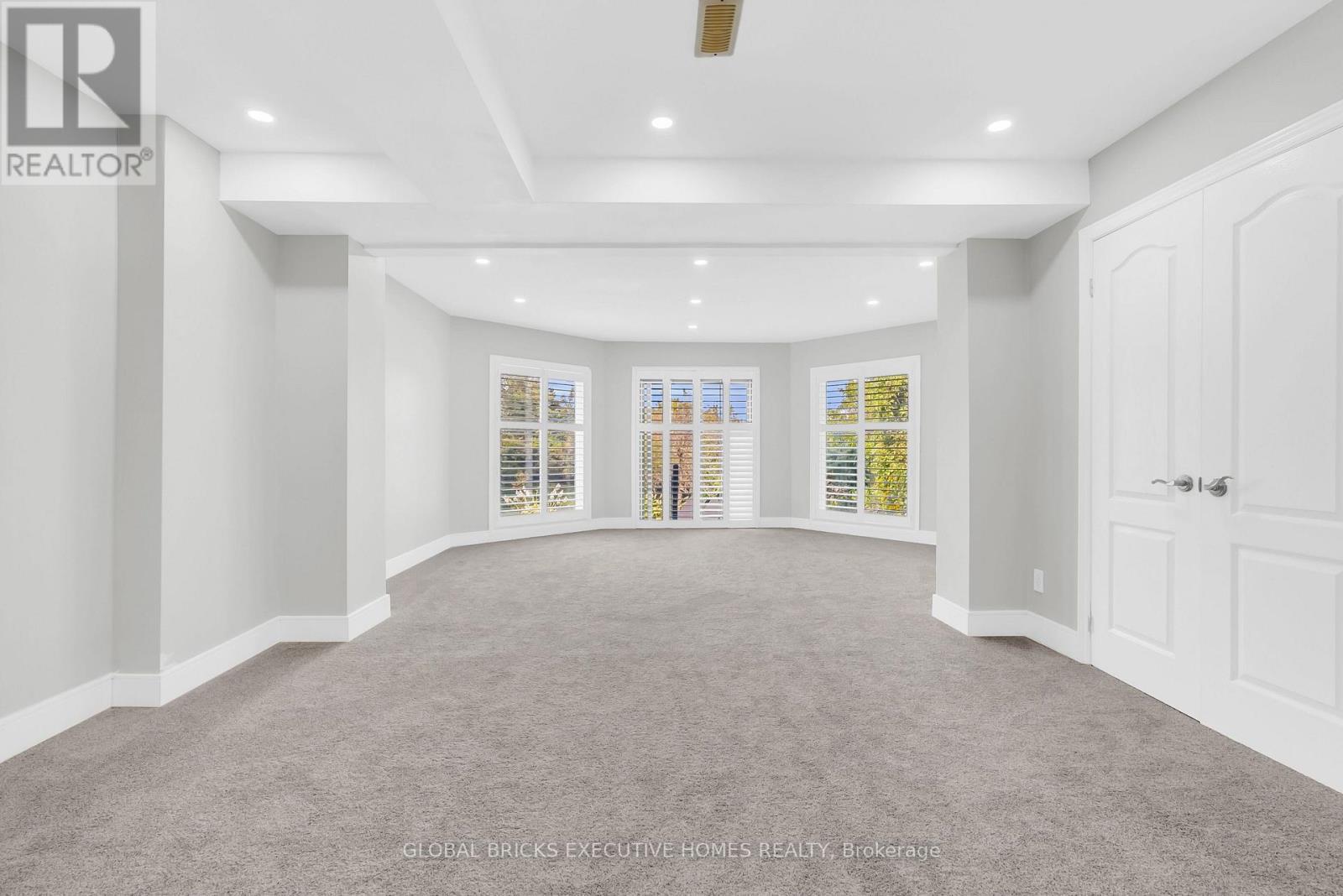 2169 Bonfield Court, Burlington, ON