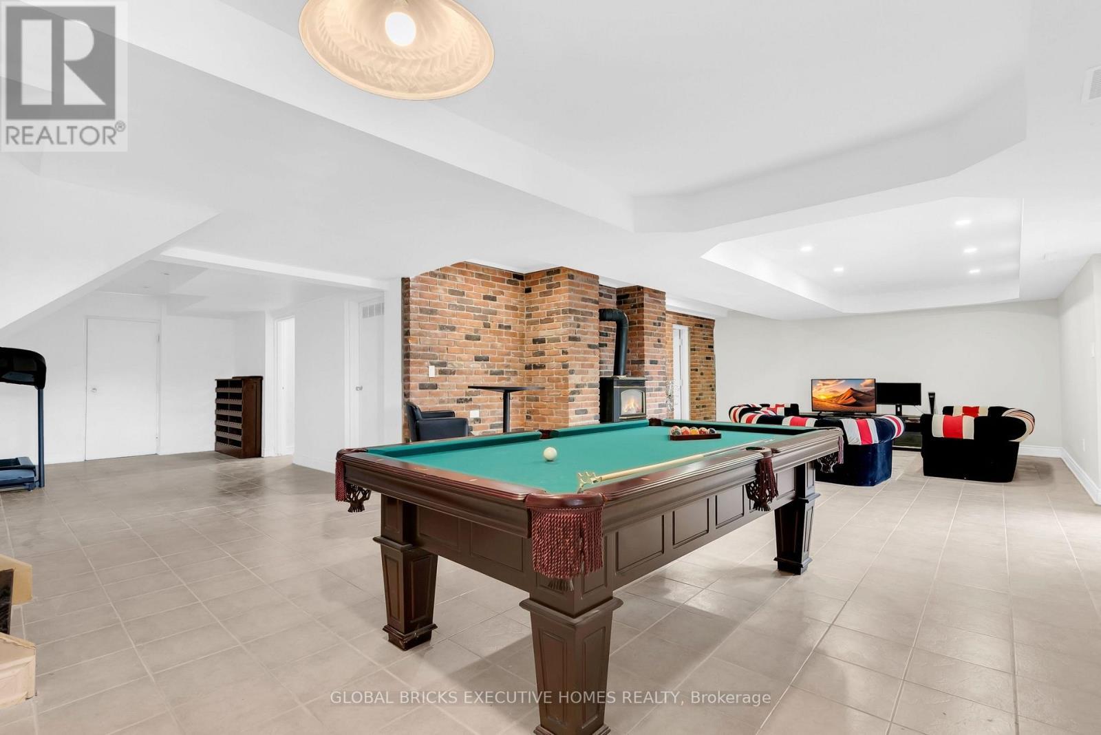 2169 Bonfield Court, Burlington, ON