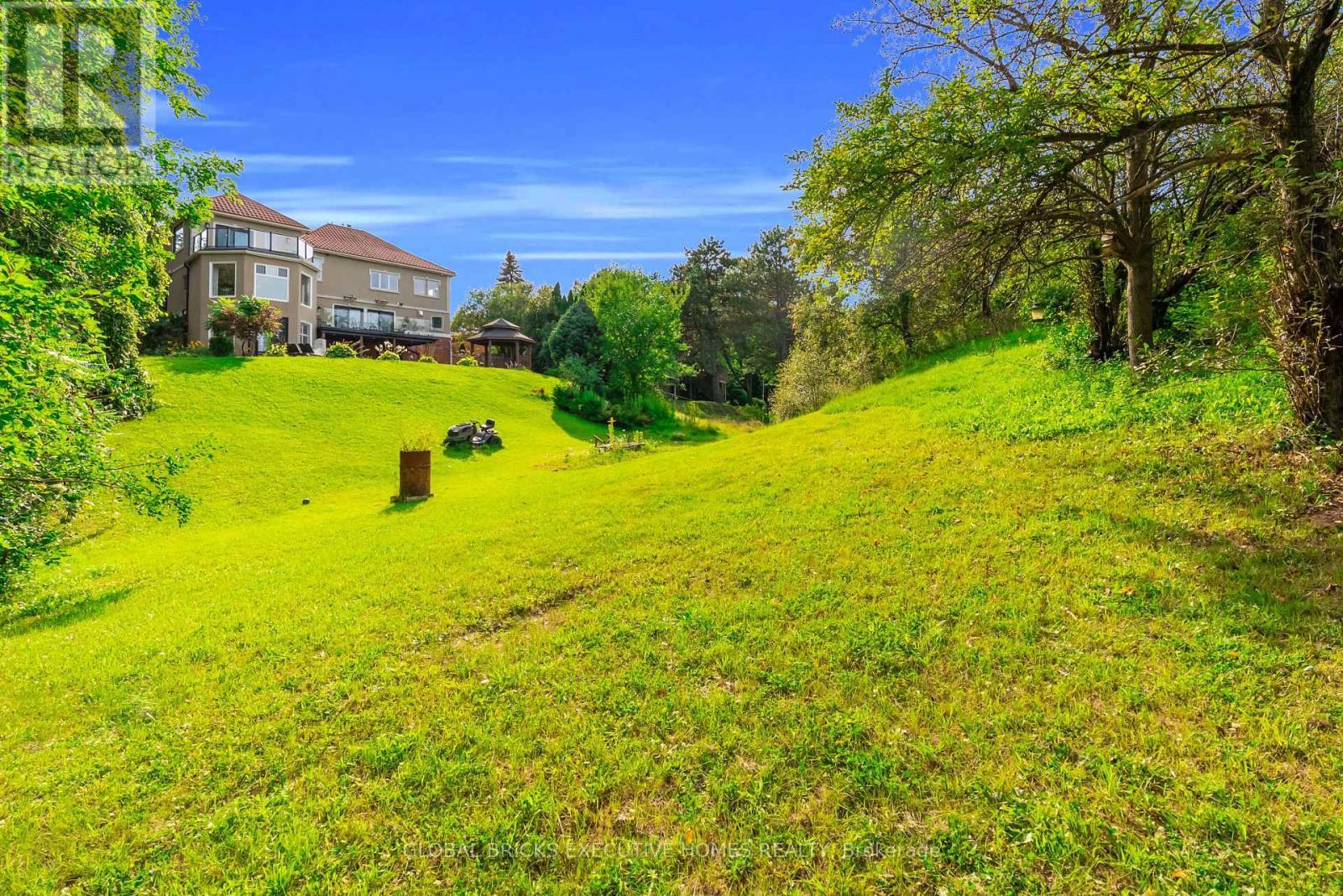 2169 Bonfield Court, Burlington, ON