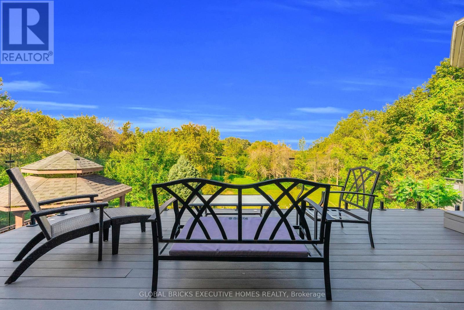 2169 Bonfield Court, Burlington, ON
