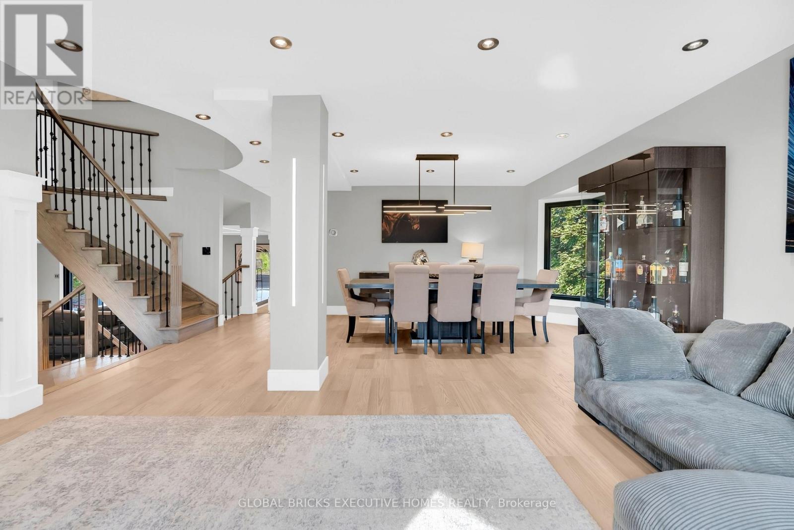2169 Bonfield Court, Burlington, ON