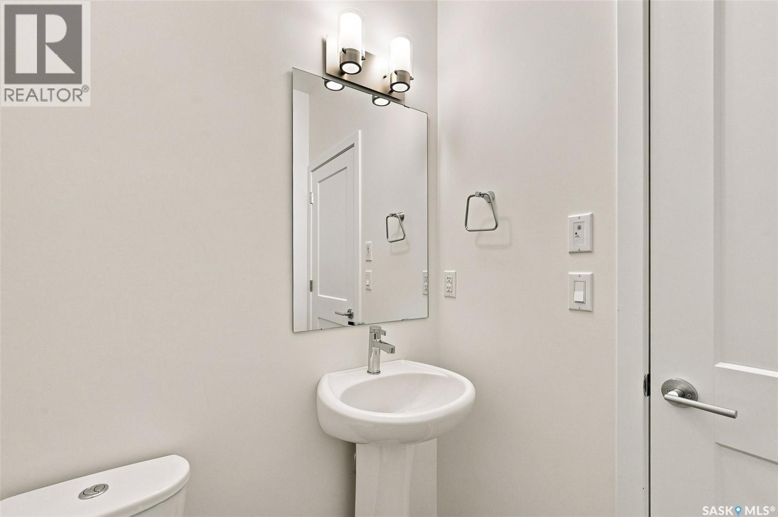 3043 Brighton Common, Saskatoon, SK