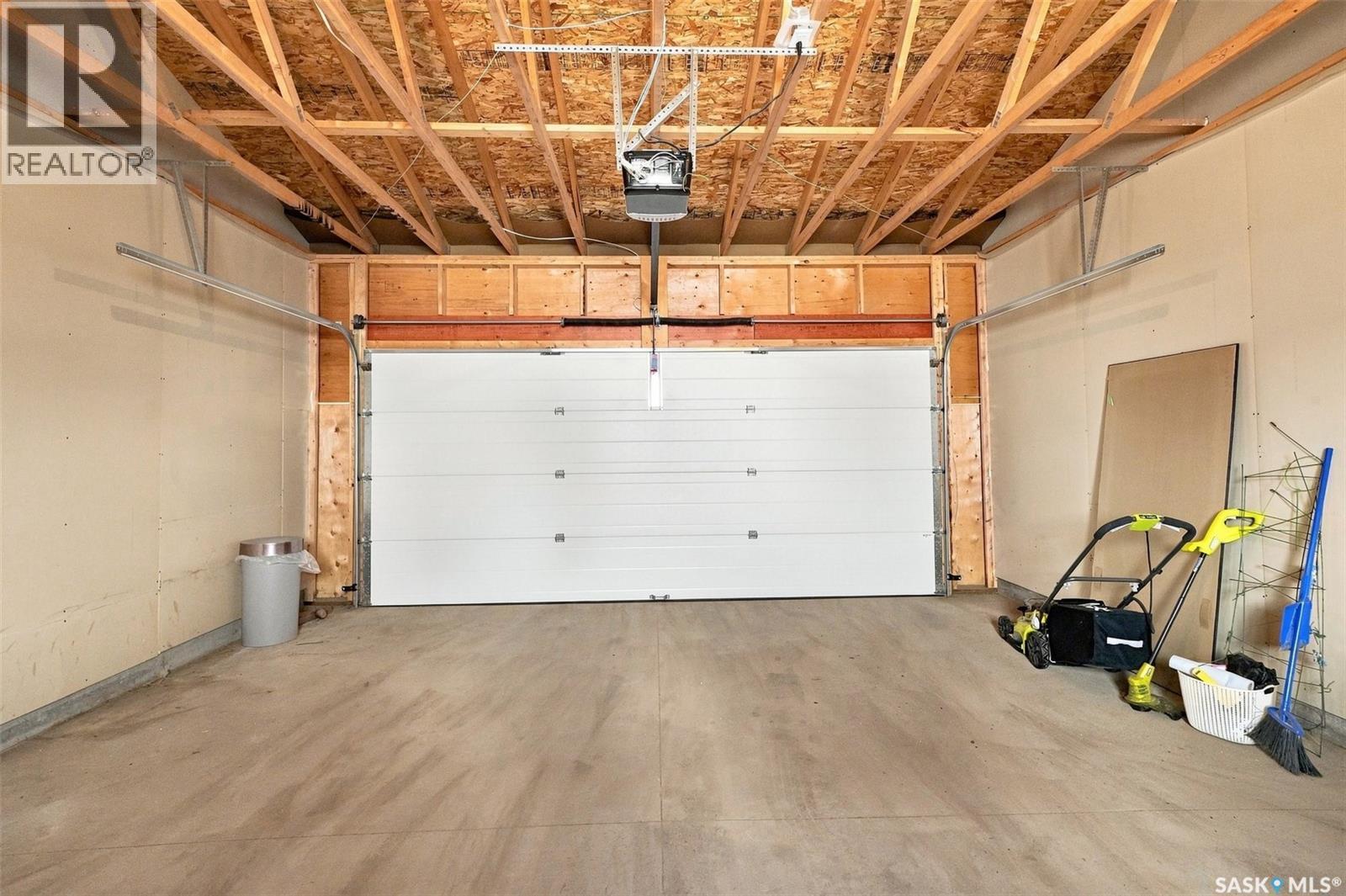 3043 Brighton Common, Saskatoon, SK