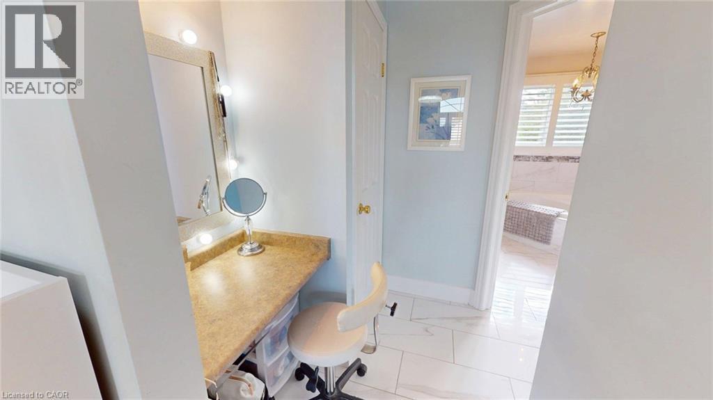 723 Munich Circle, Waterloo, ON