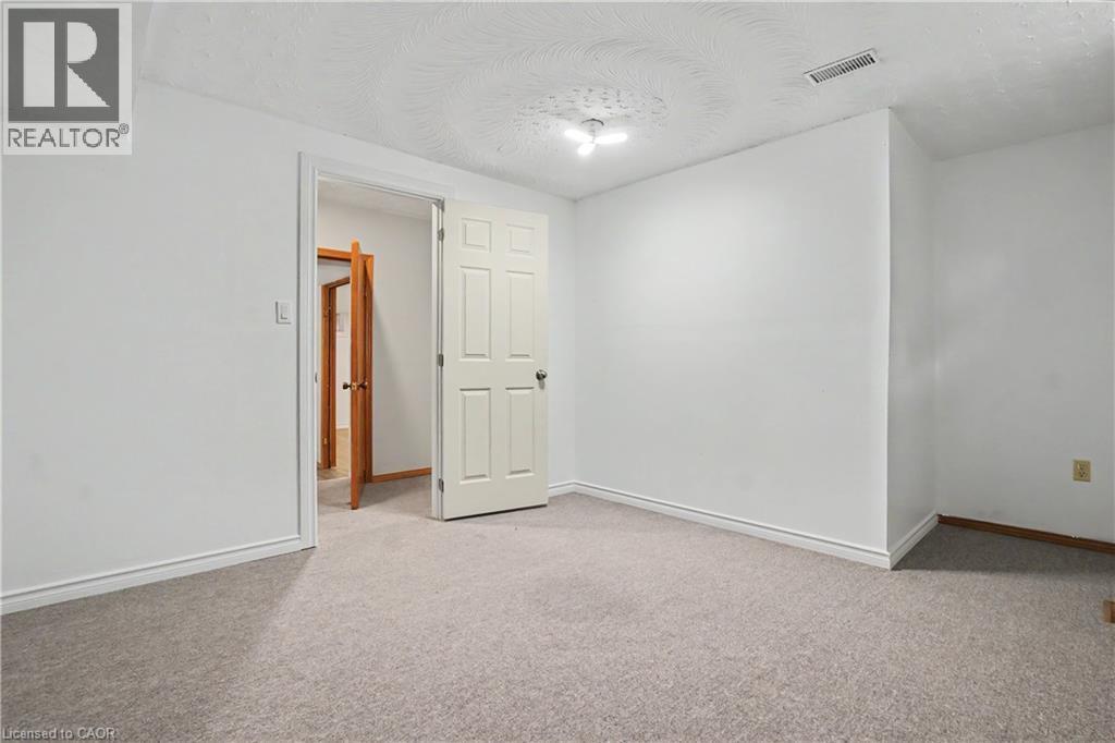 14 Indian Crescent, Hamilton, ON