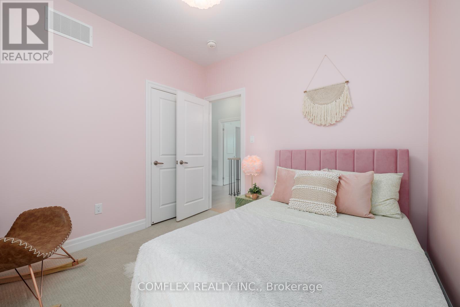59 Maskell Crescent, Whitby, ON