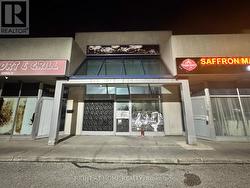 UNIT 2 - 3232 STEELES AVENUE W Vaughan, ON L4K 4C8