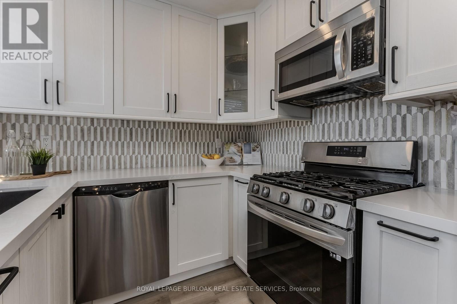 5190 Wood Crescent, Burlington, ON