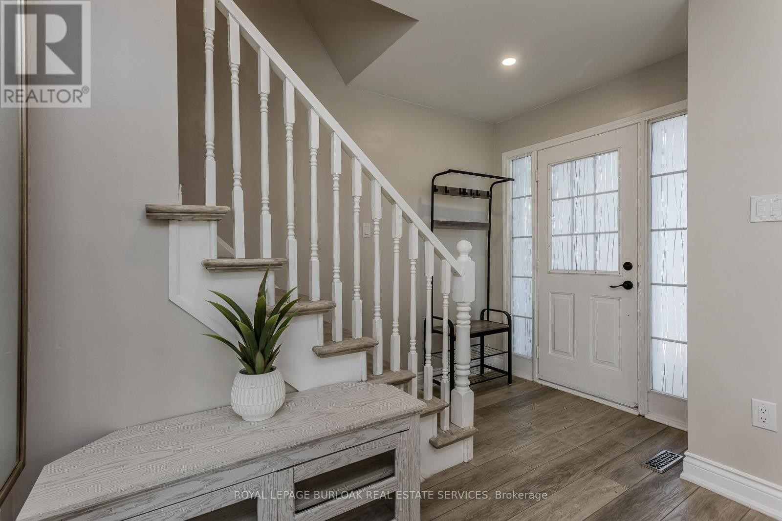 5190 Wood Crescent, Burlington, ON