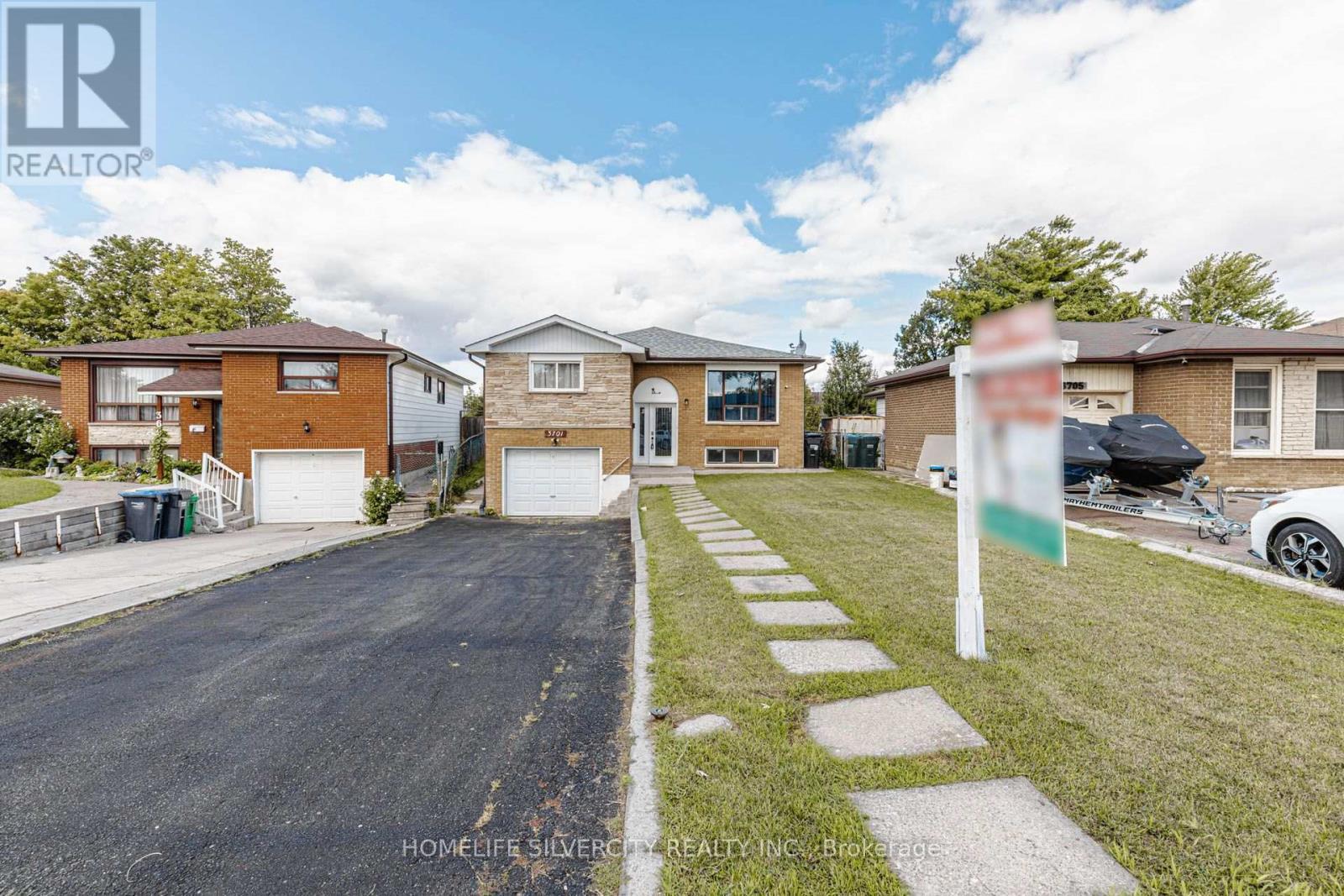 3701 Keenan Crescent, Mississauga, ON