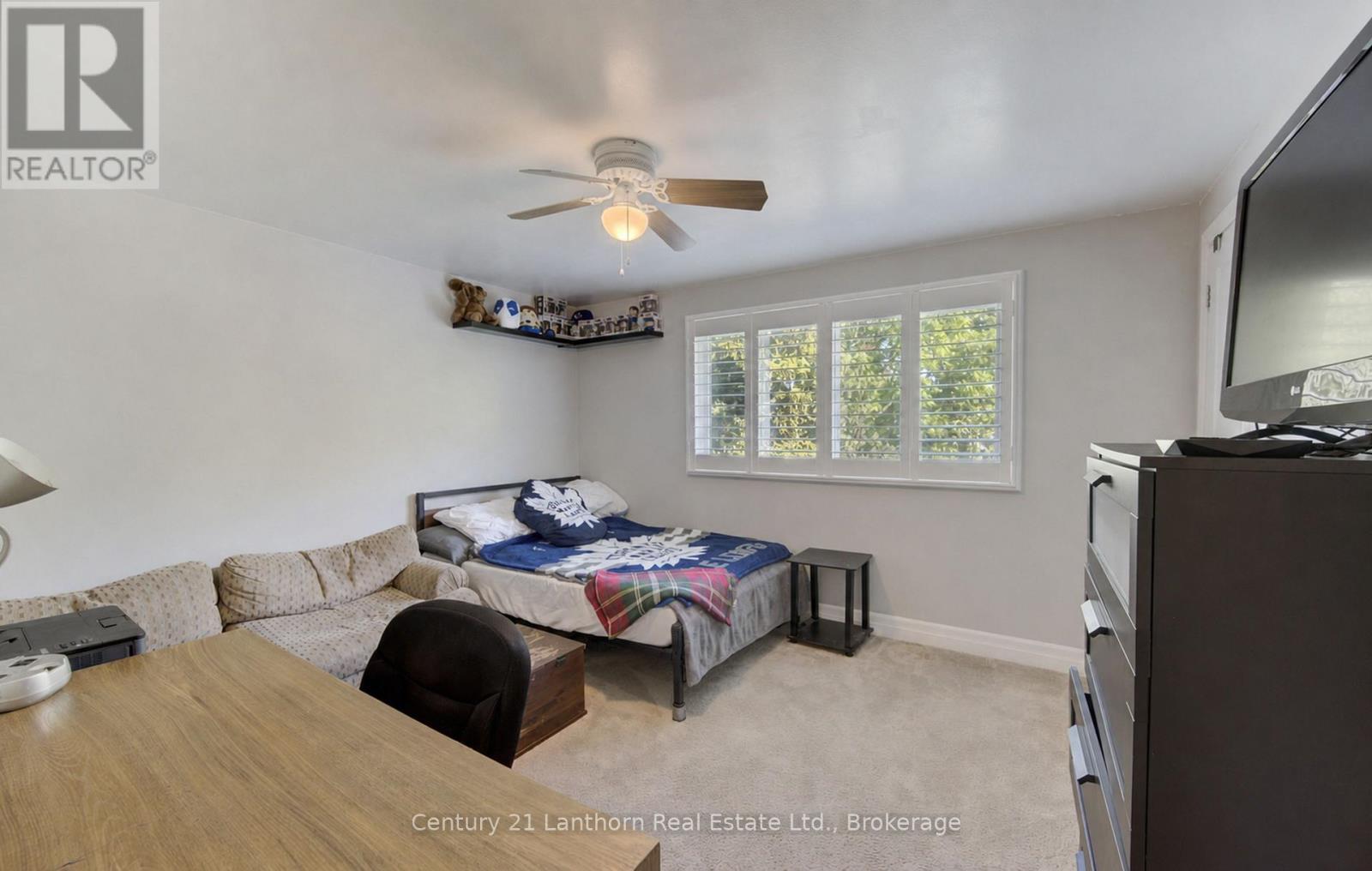 23 West Cove, Cambridge, ON
