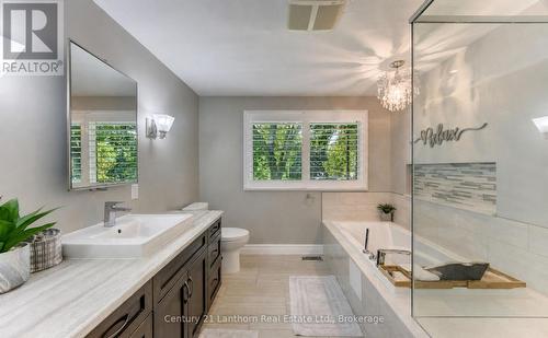 23 West Cove, Cambridge, ON 