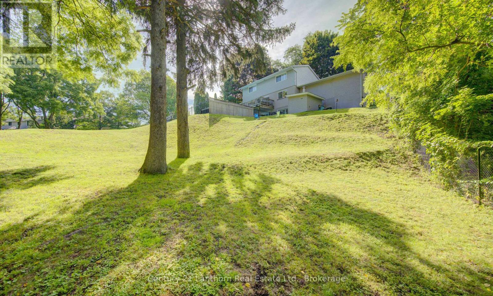 23 West Cove, Cambridge, ON