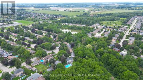23 West Cove, Cambridge, ON 