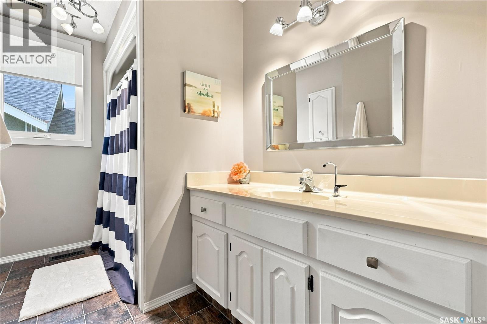 3742 Wetmore Crescent, Regina, SK