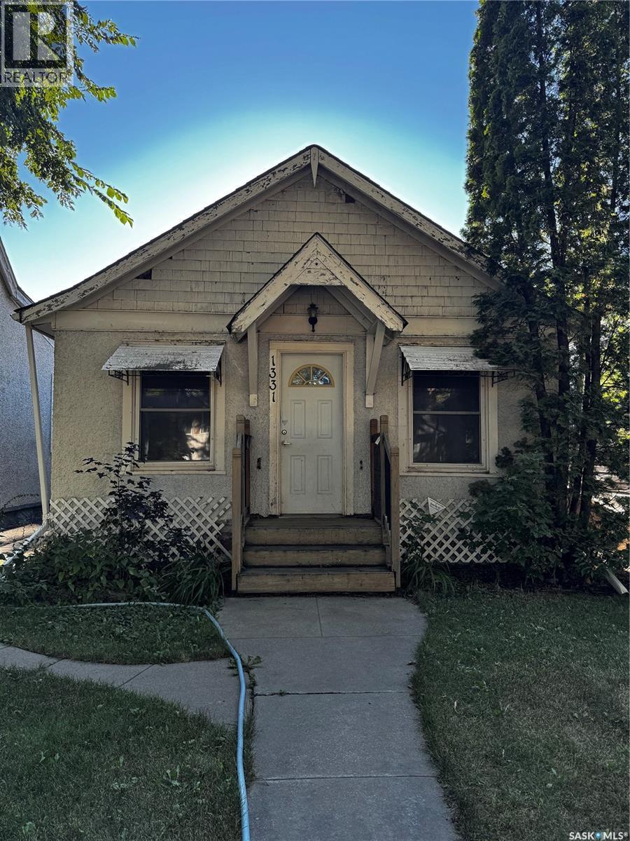 1331 B Avenue N, Saskatoon, SK
