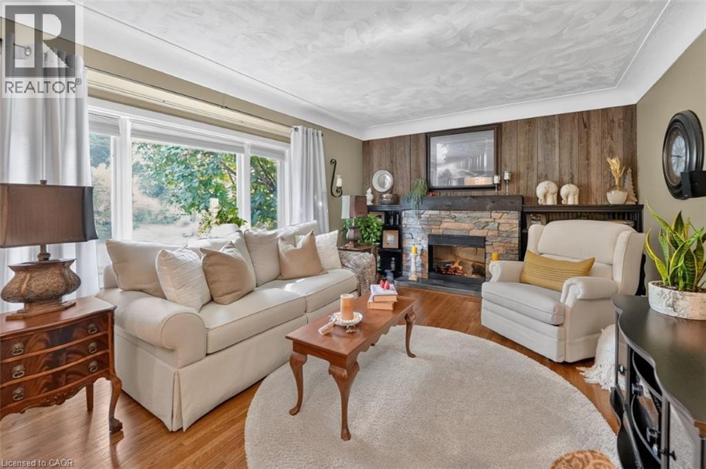 465 Springbank Crescent, Burlington, ON