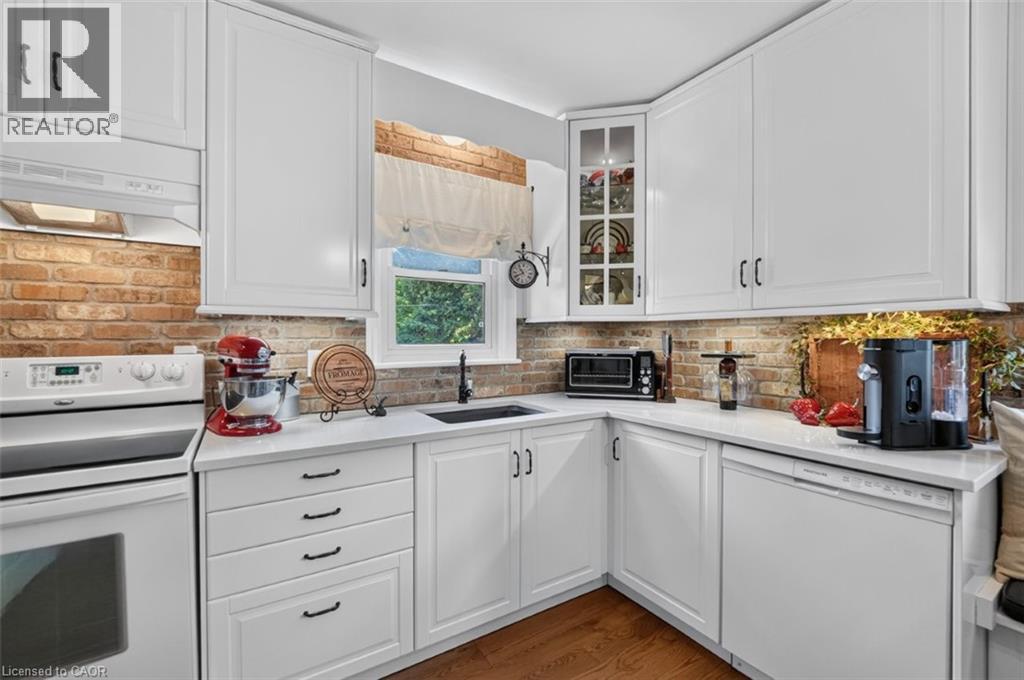 465 Springbank Crescent, Burlington, ON