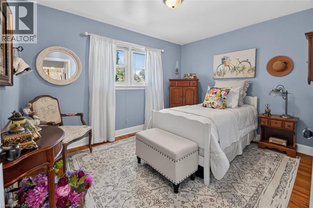 465 Springbank Crescent, Burlington, ON