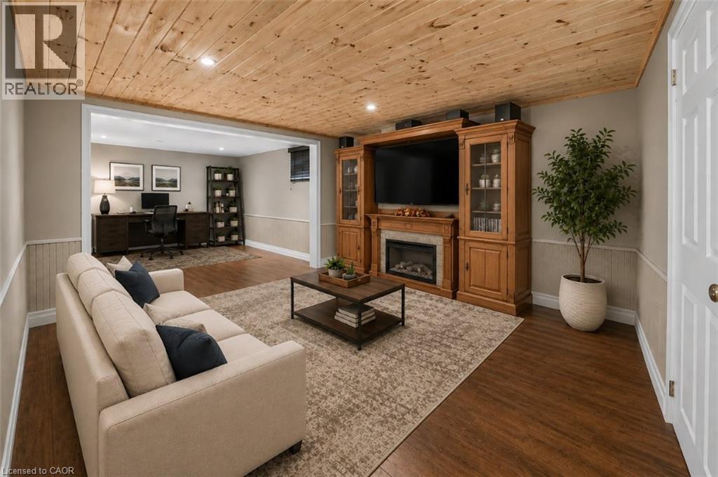 465 Springbank Crescent, Burlington, ON