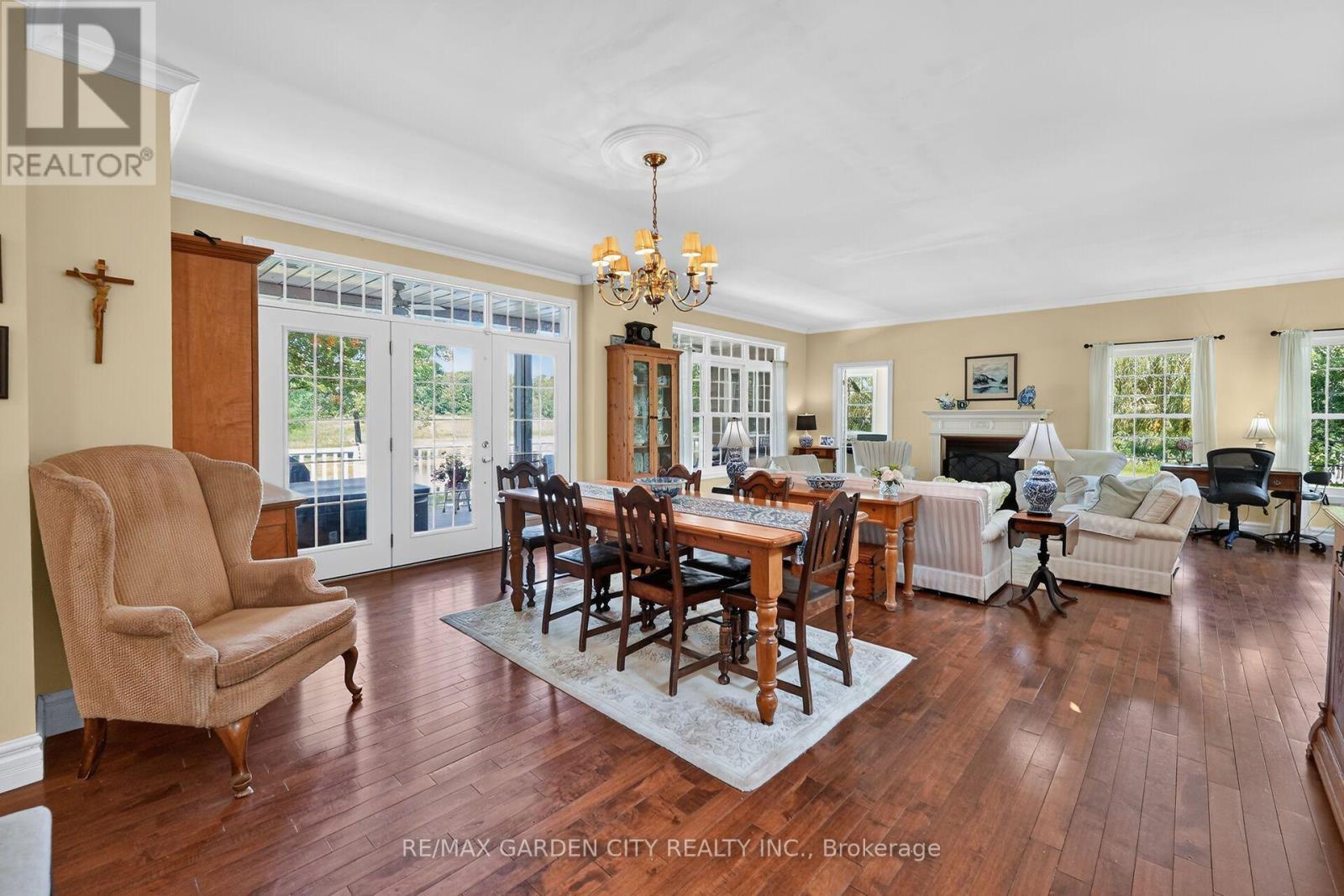 413 8Th Concession Road E, Norfolk, ON
