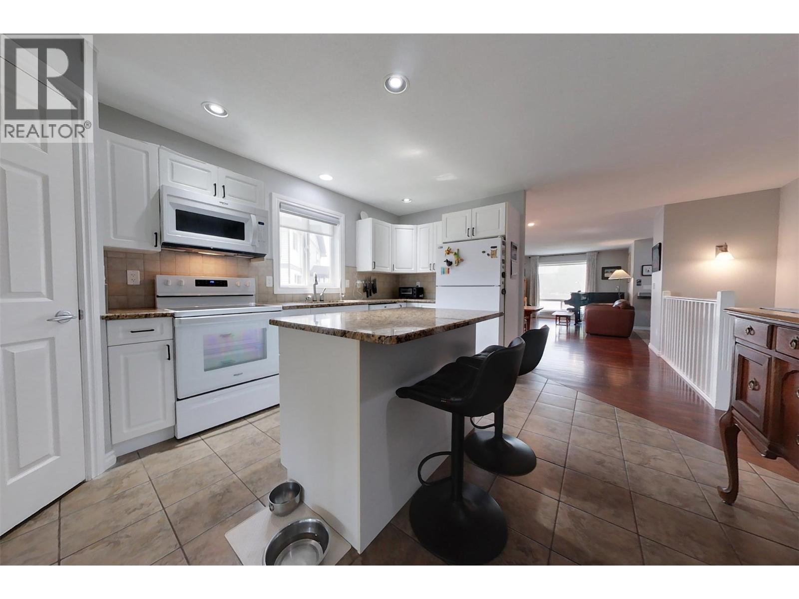 1900 Kelowna Crescent, Cranbrook, BC