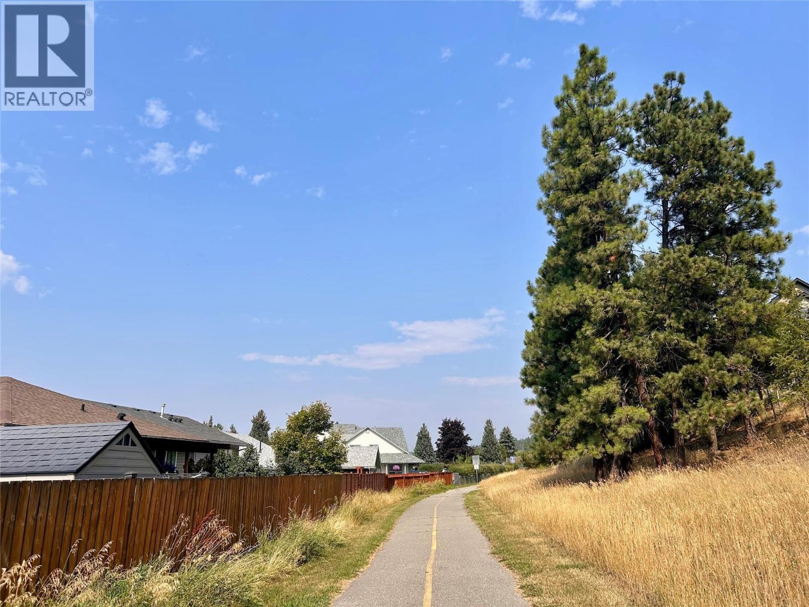 1900 Kelowna Crescent, Cranbrook, BC