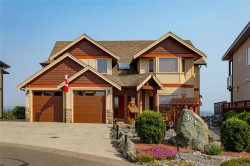 321 Greenmansions Pl Langford, BC V9B 0A9