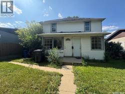 1121 108th STREET North Battleford, SK S9A 2B1