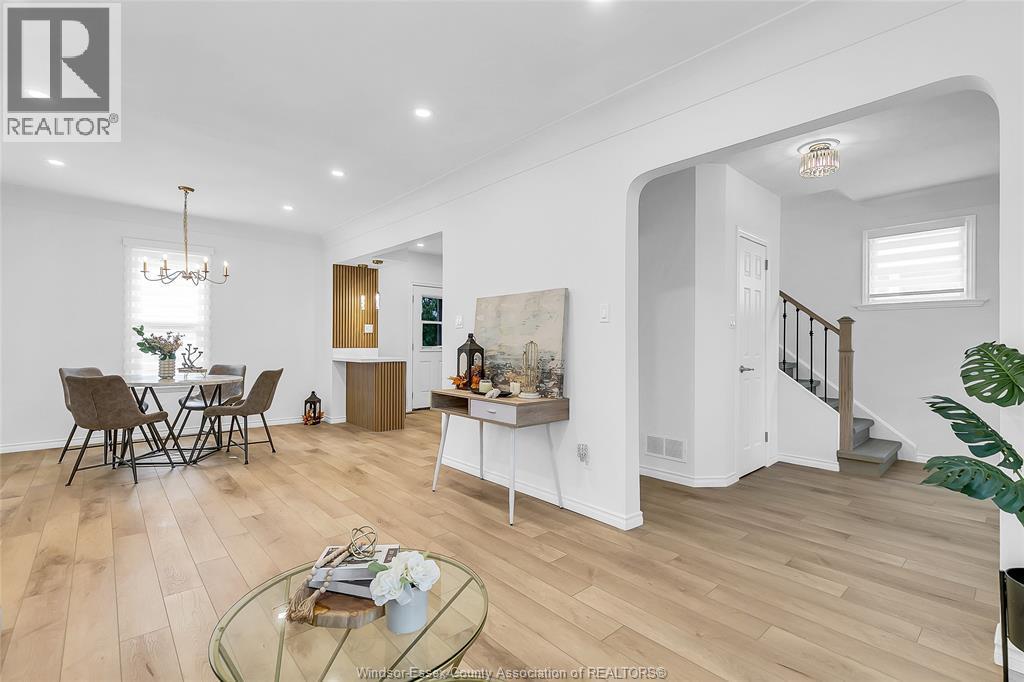 1457 Dougall, Windsor, ON