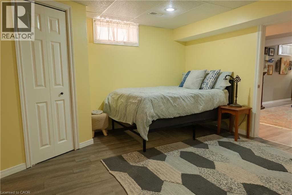 54 Republic Avenue, Hamilton, ON