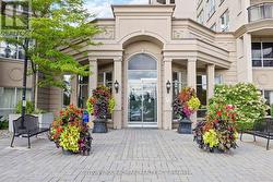 315 - 2 MAISON PARC COURT Vaughan, ON L4J 9K4