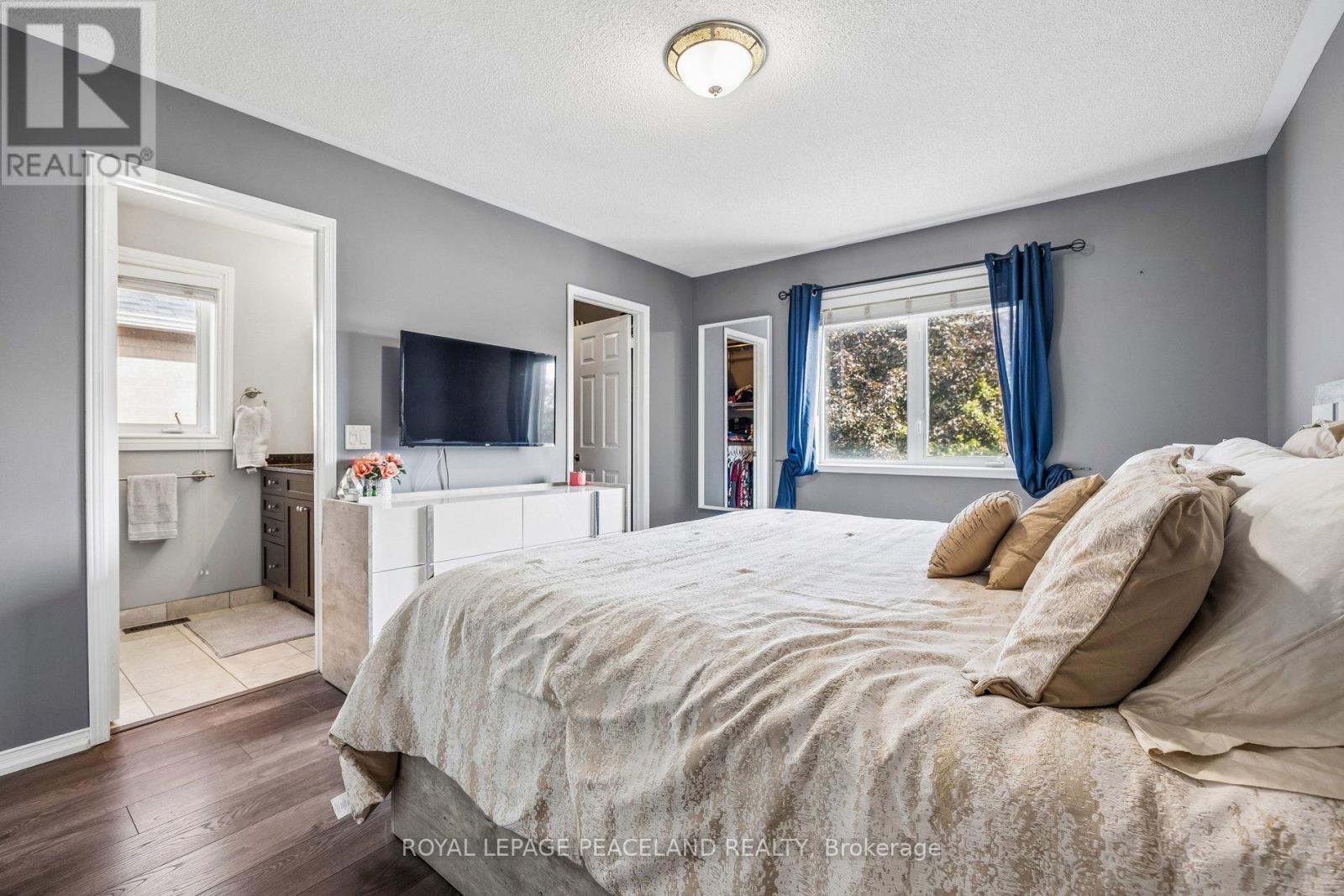 53 Senator Way, Caledon, ON