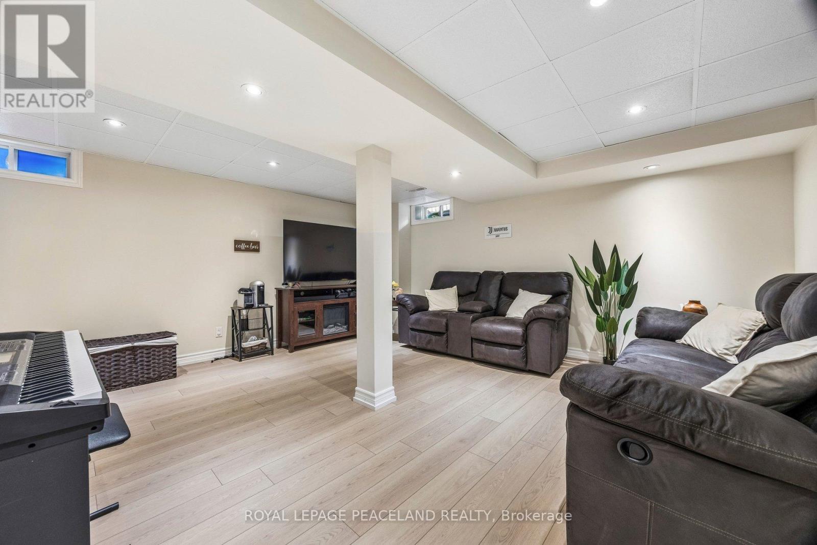 53 Senator Way, Caledon, ON