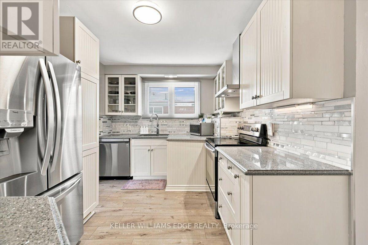 2407 Barclay Road, Burlington, ON