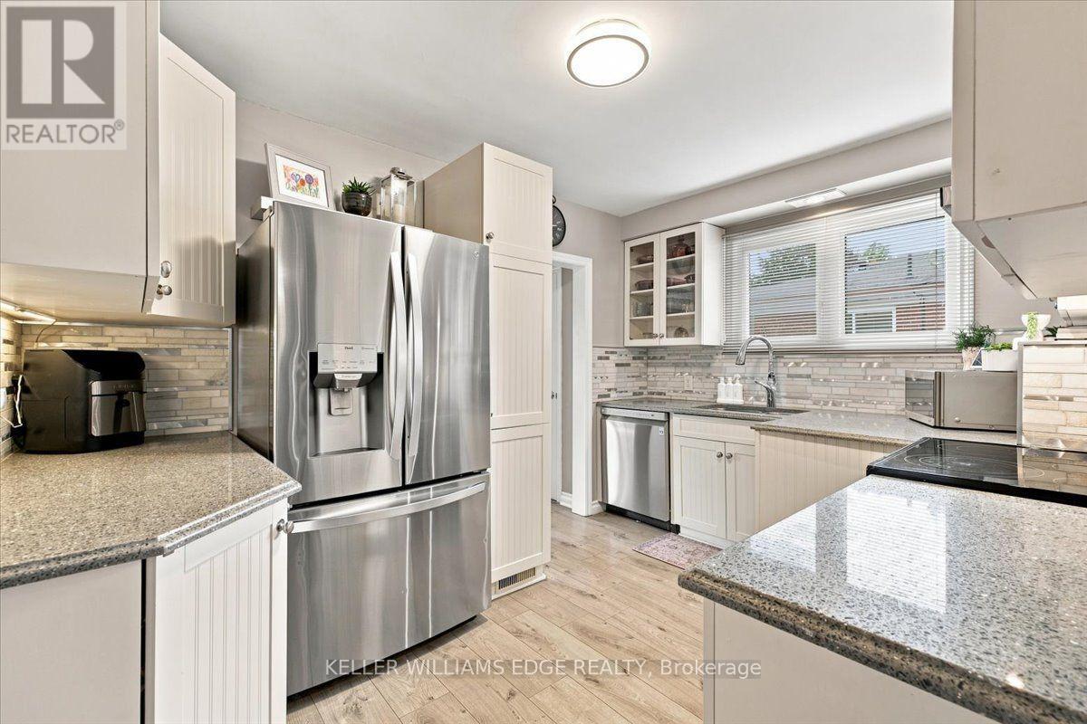 2407 Barclay Road, Burlington, ON