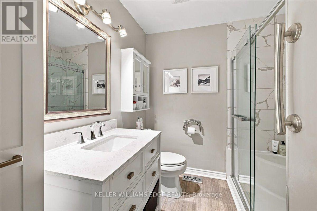 2407 Barclay Road, Burlington, ON