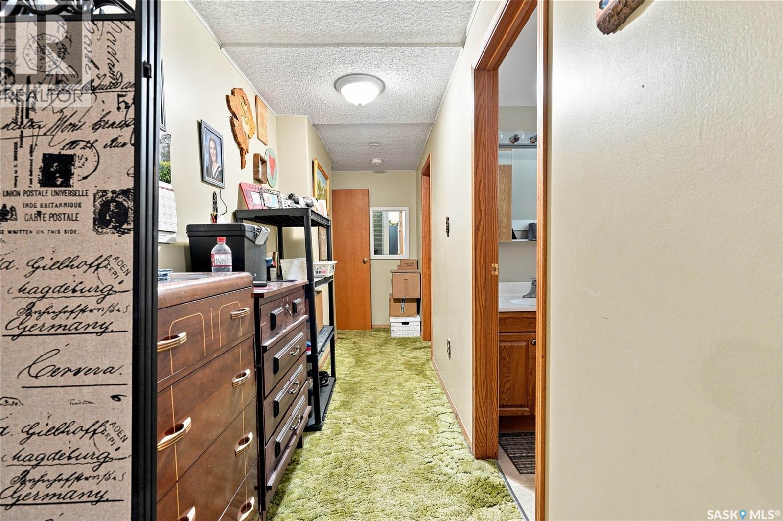 404 9Th Avenue, Rosthern, SK