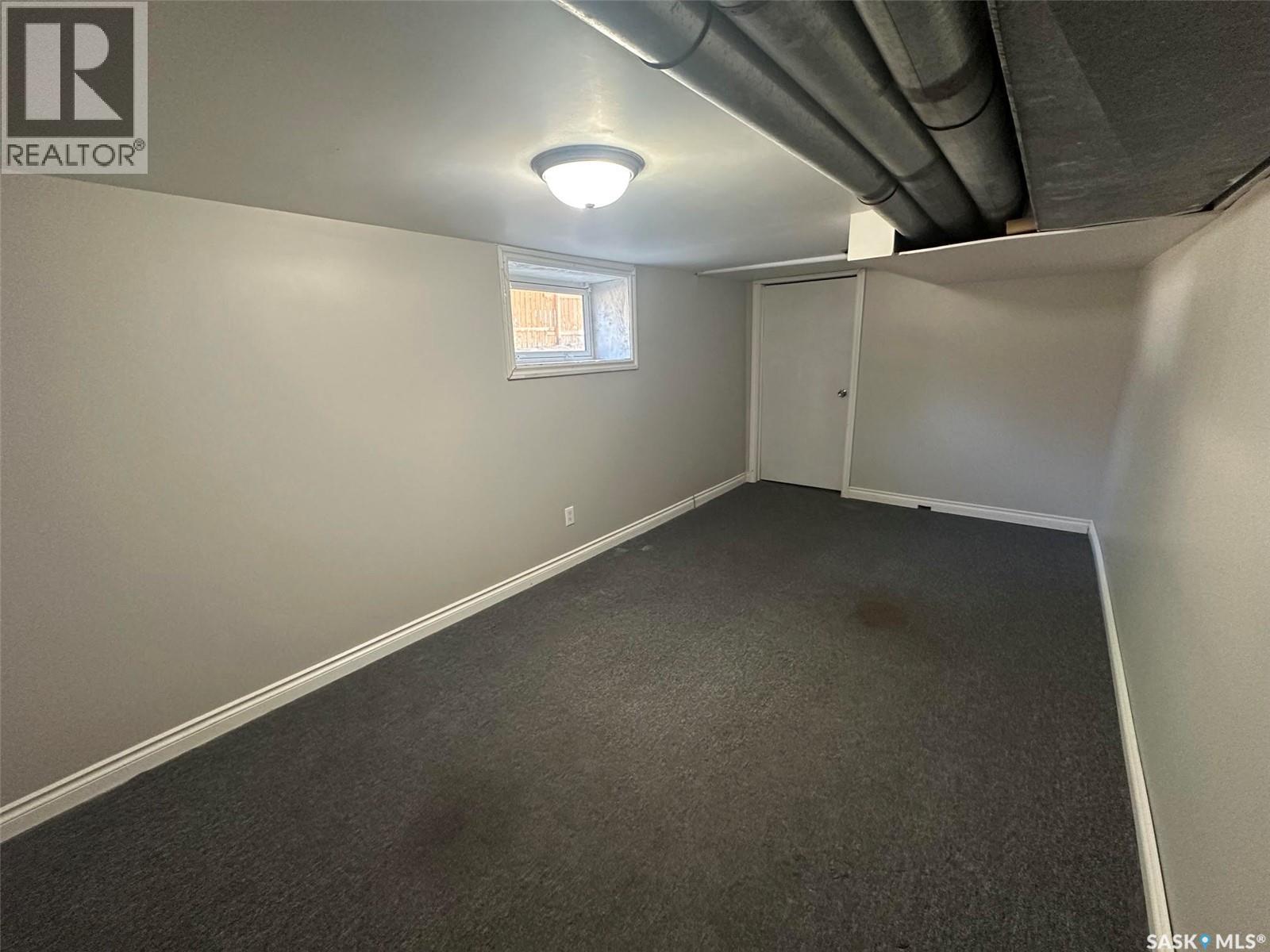 821 6Th Avenue Nw, Moose Jaw, SK