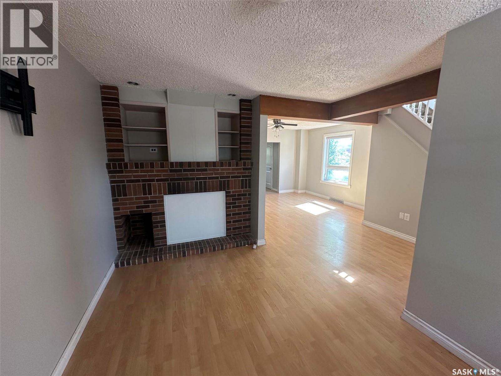 821 6Th Avenue Nw, Moose Jaw, SK