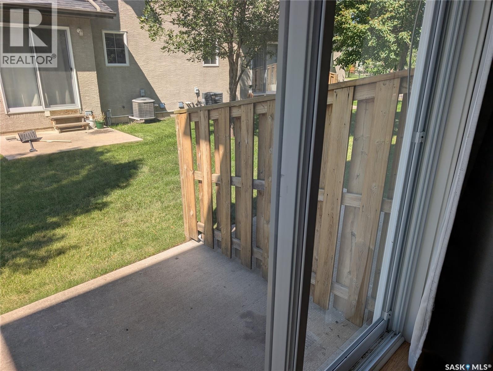 247 245 Ashworth Crescent, Saskatoon, SK
