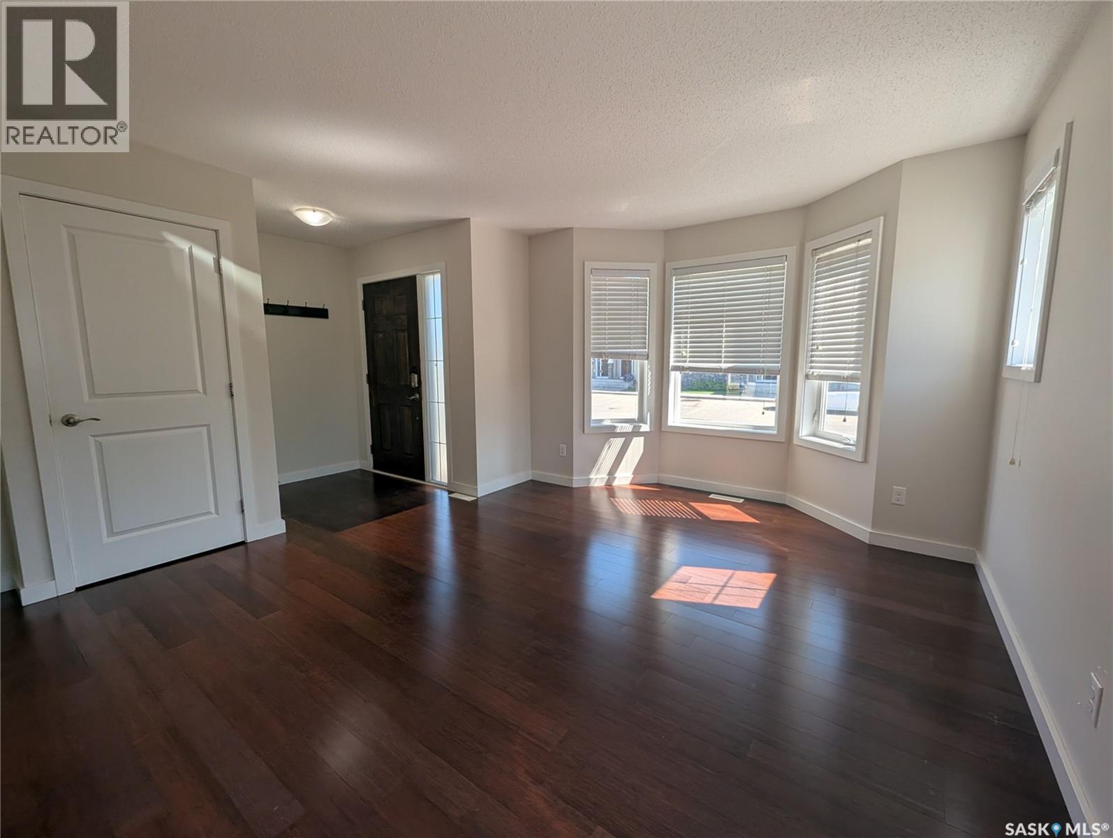247 245 Ashworth Crescent, Saskatoon, SK