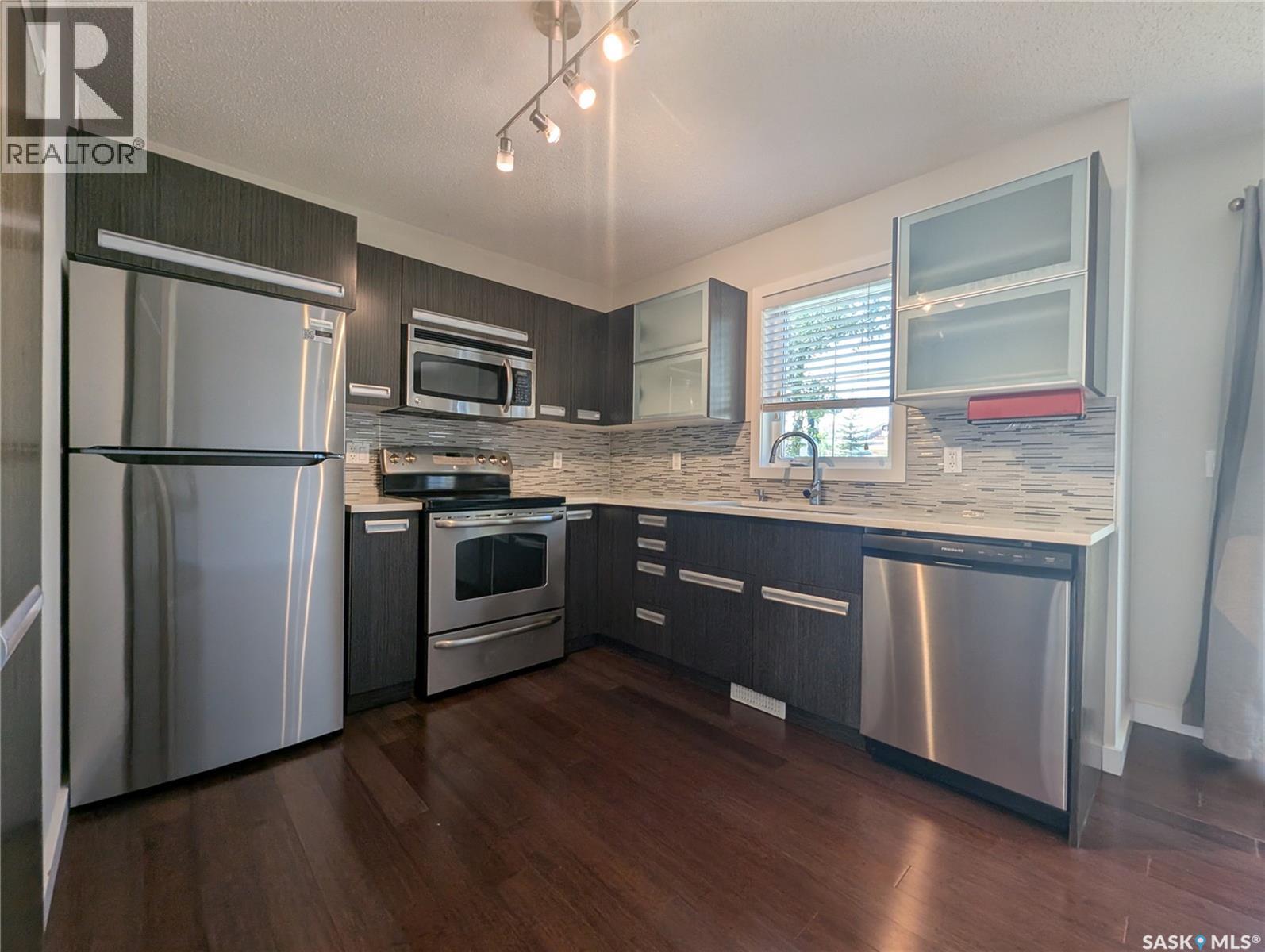 247 245 Ashworth Crescent, Saskatoon, SK