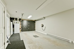 Garage - 