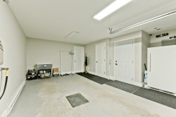 Garage - 