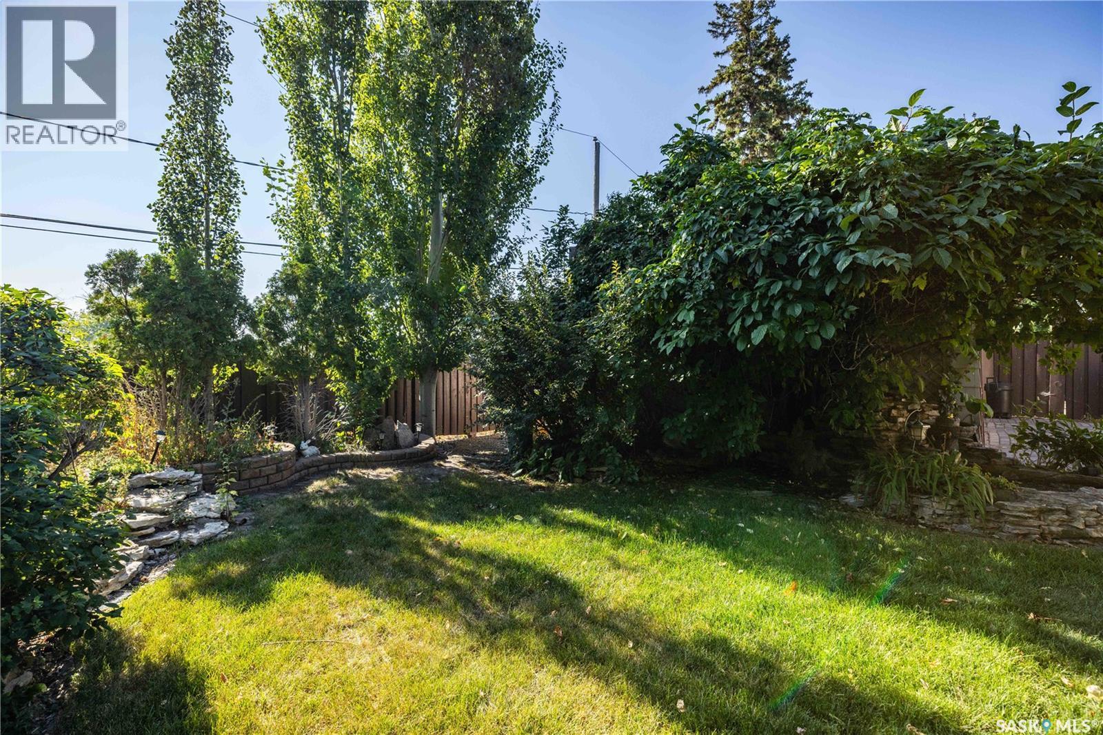 27 Ellison Crescent, Regina, SK